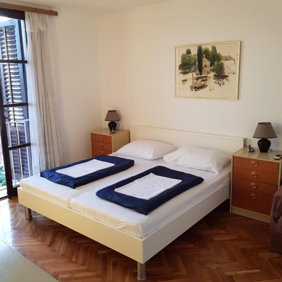 Apartment Anet With Free Parking Dubrovnik Exterior photo